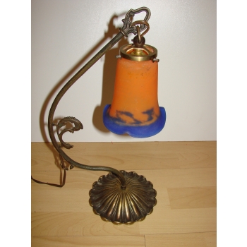 dekoracyjna lampa klasyczna